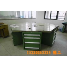 六角钳工台